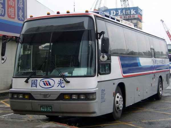 11_11_KKBus_478AC_Front.jpg