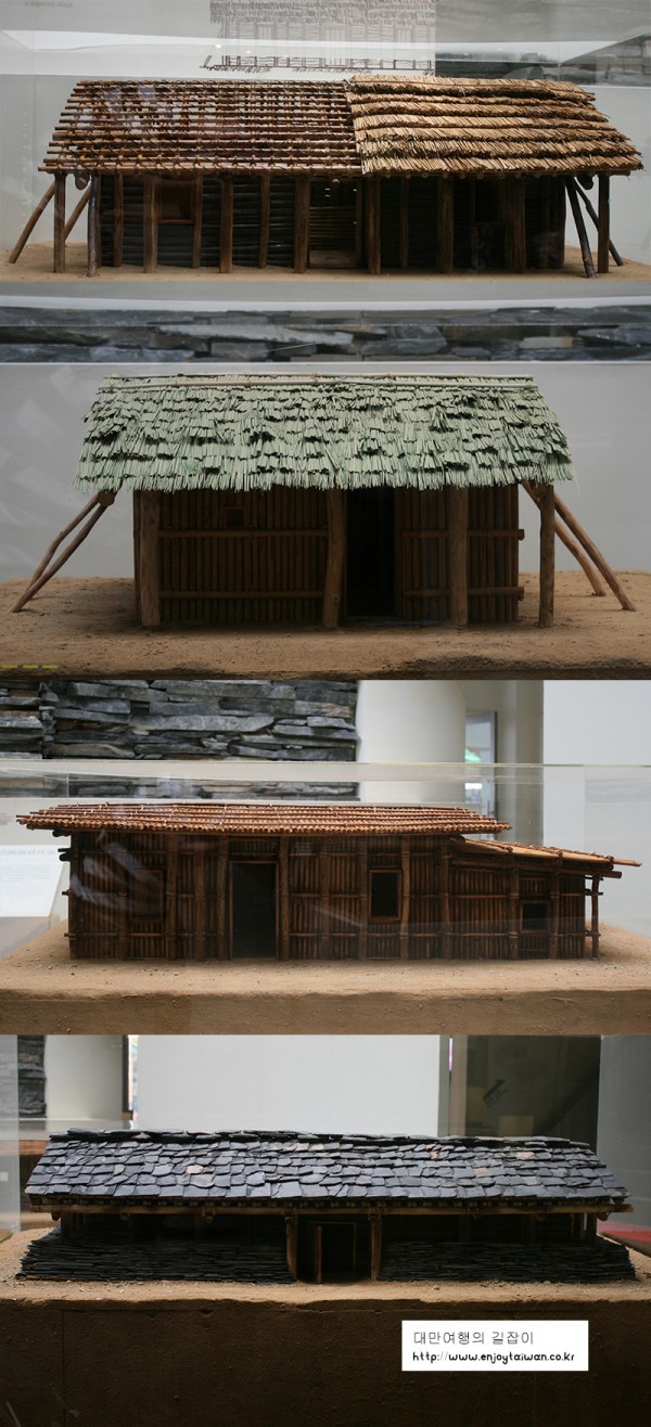 urai_museum_houses.jpg